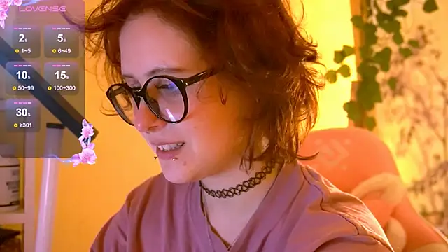 Snapshot of lily_noris chatting on 01.12.26 lily noris online show from 01.12.26