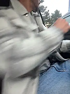 Zeefy online show from 12.18.25