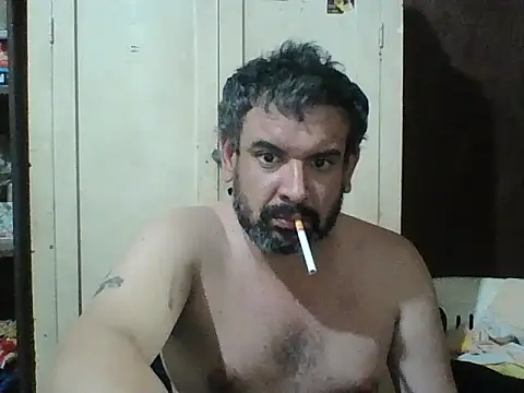 Snapshot of Rodrigo_happy chatting on 10.22.25 Rodrigo happy online show from 10.22.25