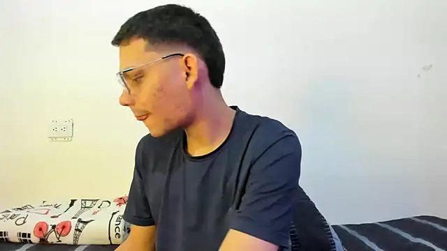 Diego-Monsalve online show from 10.17.25