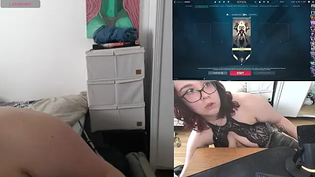 Snapshot of playvalorantwithmenow chatting on 03.09.25 playvalorantwithmenow online show from 03.09.25