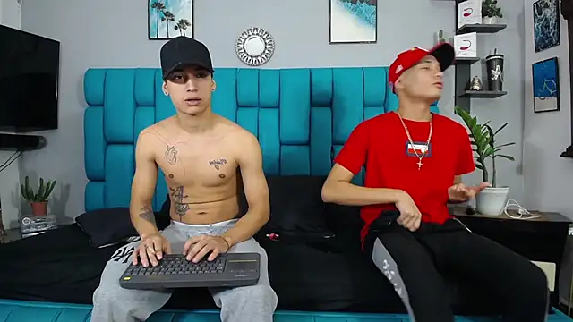 Leon hot X online show from 01.27.25