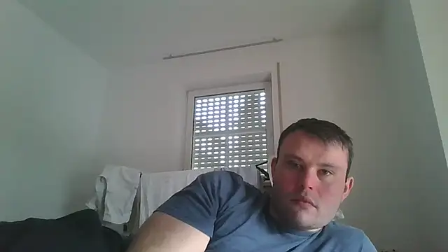 Snapshot of hotshot5395 chatting on 10.07.25 hotshot5395 online show from 10.07.25
