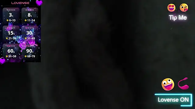 Snapshot of LaraReinaDelSol chatting on 01.11.25 LaraReinaDelSol online show from 01.11.25