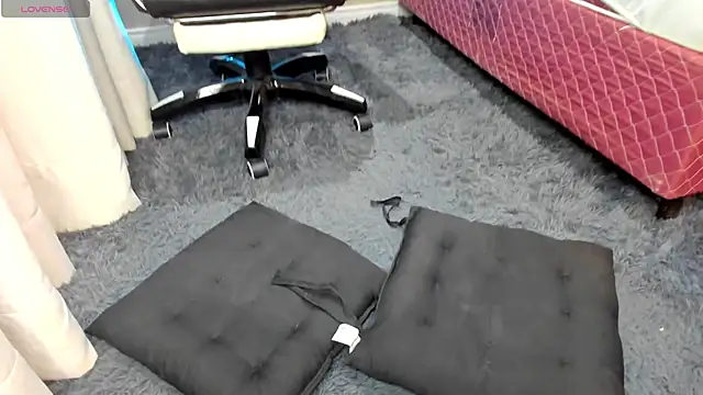 arthurfloss1 online show from 02.25.25