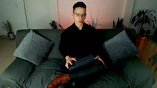 Baxter Dex online show from 02.11.25