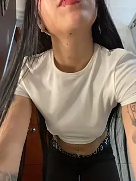 Snapshot of Bunny_sexy01 chatting on 01.27.25 Bunny sexy01 online show from 01.27.25