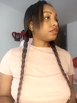 Snapshot of kitty__blackgl chatting on 02.15.25 kitty blackgl online show from 02.15.25