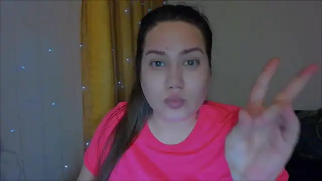 Snapshot of _madalexa_ chatting on 02.16.25  madalexa  online show from 02.16.25