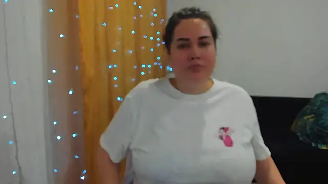 Snapshot of _madalexa_ chatting on 01.31.26 madalexa online show from 01.31.26