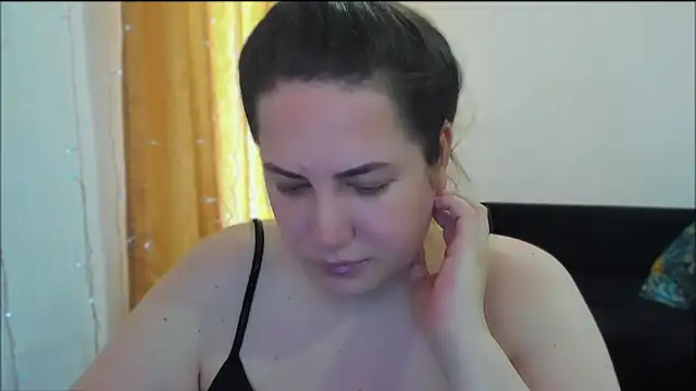 Snapshot of _madalexa_ chatting on 07.19.26 madalexa online show from 07.19.26
