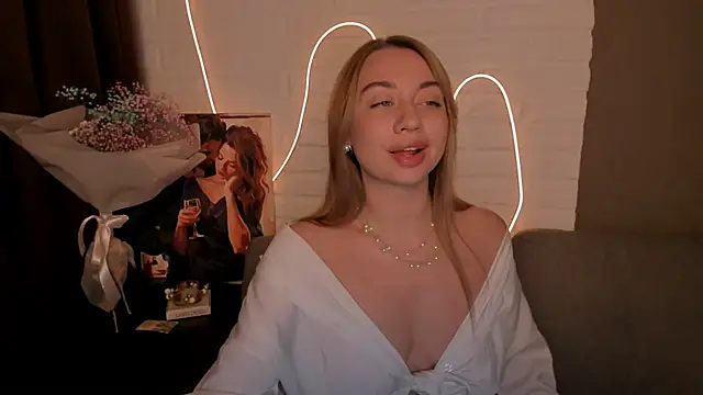 DanielaWisse online show from 12.31.24