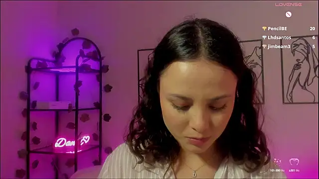 Snapshot of Megan_Rodrigo chatting on 01.19.25 Megan Rodrigo online show from 01.19.25