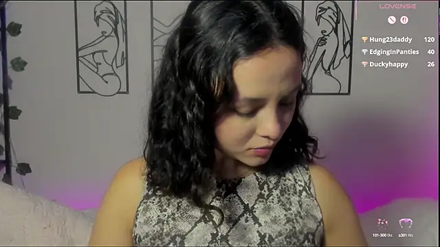 Snapshot of Megan_Rodrigo chatting on 02.01.25 Megan Rodrigo online show from 02.01.25