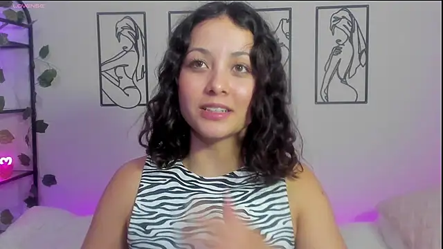 Snapshot of Megan_Rodrigo chatting on 02.13.25 Megan Rodrigo online show from 02.13.25