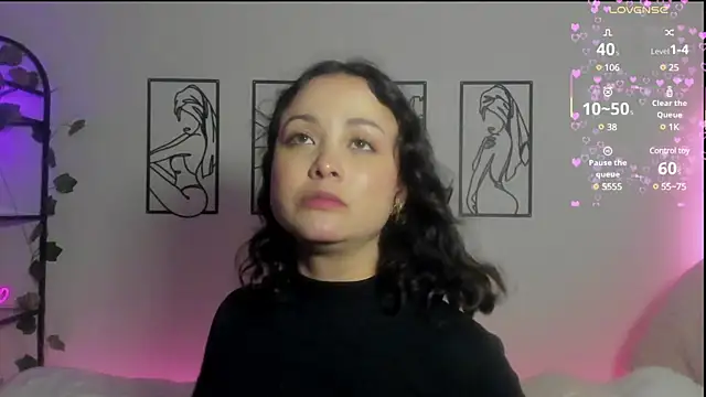 Snapshot of Megan_Rodrigo chatting on 03.06.25 Megan Rodrigo online show from 03.06.25