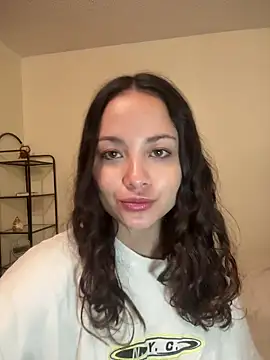 Megan Rodrigo online show from 03.18.26