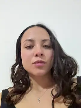 Snapshot of Megan_Rodrigo chatting on 06.25.26 Megan Rodrigo online show from 06.25.26