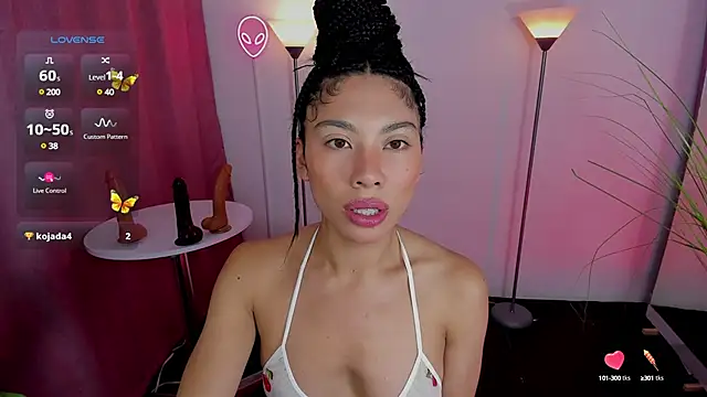 Snapshot of Dayanna_tecca chatting on 03.11.25 Dayanna tecca online show from 03.11.25
