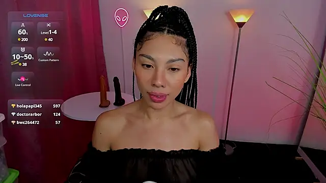 Snapshot of Dayanna_tecca chatting on 03.15.25 Dayanna tecca online show from 03.15.25