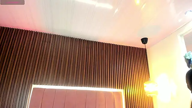 lucky-leah online show from 01.21.25