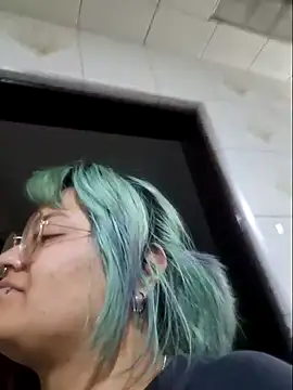 lucky-leah online show from 02.07.25