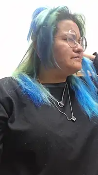 lucky-leah online show from 02.13.26