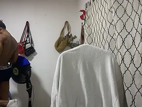 andrews2399 online show from 09.27.25