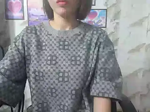 Love bug15 online show from 03.13.25