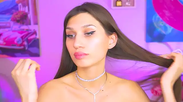 MollyPerry online show from 12.04.24