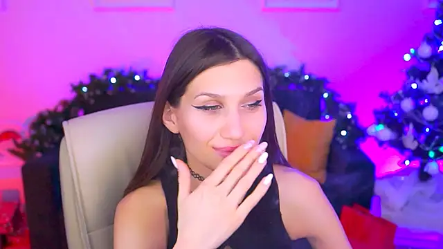 MollyPerry online show from 12.07.24