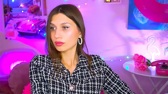 MollyPerry online show from 12.18.24