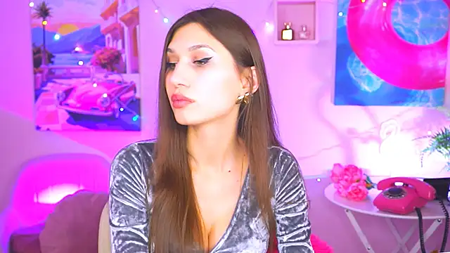 MollyPerry online show from 12.20.24