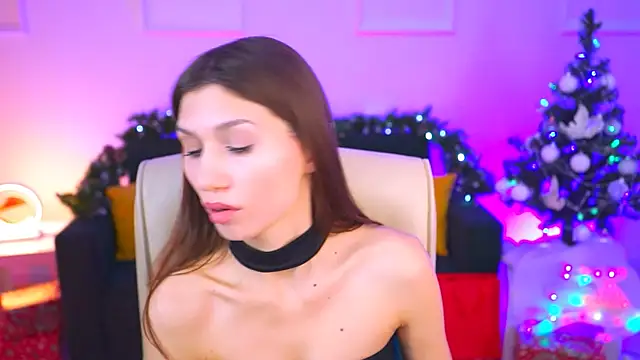 MollyPerry online show from 12.24.24