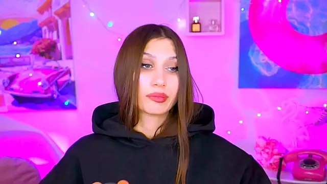 MollyPerry online show from 12.25.24