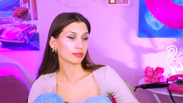 MollyPerry online show from 01.05.25