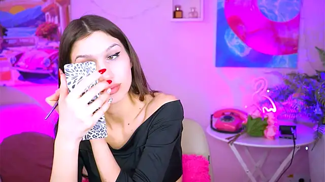 MollyPerry online show from 02.15.25