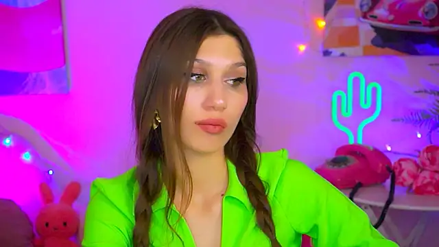 MollyPerry online show from 03.11.25