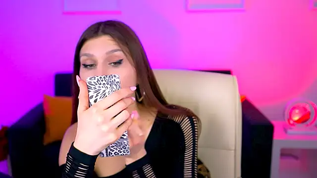 MollyPerry online show from 03.15.25