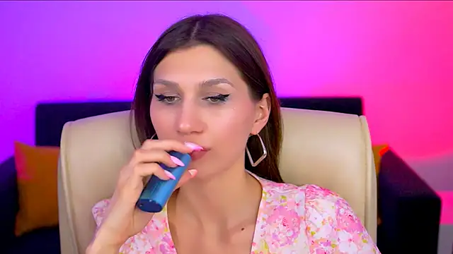 MollyPerry online show from 03.15.25