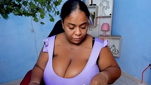 bbw charlote online show from 12.15.25