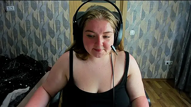 Snapshot of valery1610 chatting on 06.25.26 valery1610 online show from 06.25.26