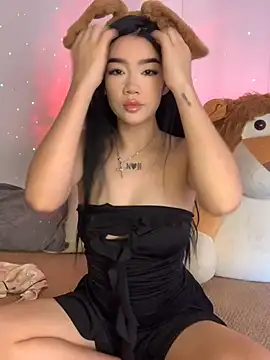 Snapshot of Ambar_R0SSE chatting on 01.12.25 Ambar R0SSE online show from 01.12.25