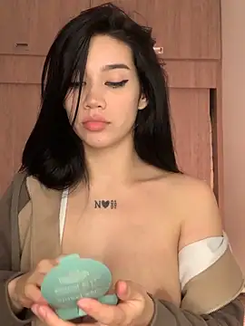 Snapshot of Ambar_R0SSE chatting on 03.02.25 Ambar R0SSE online show from 03.02.25