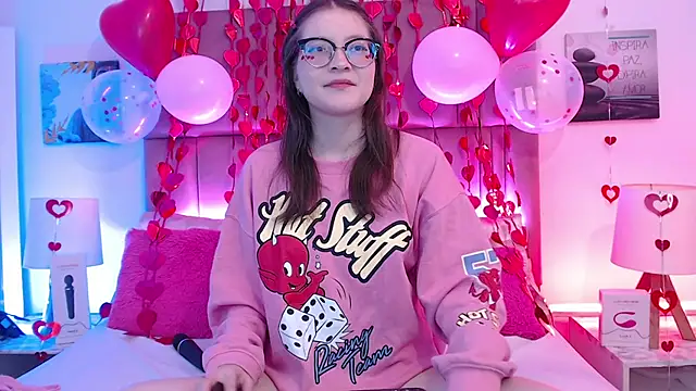 Snapshot of xbarbie_angelx chatting on 02.14.25 xbarbie angelx online show from 02.14.25