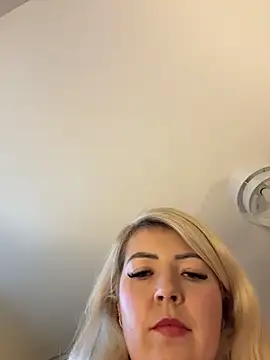 xxcurvyjessiexx online show from 11.15.25