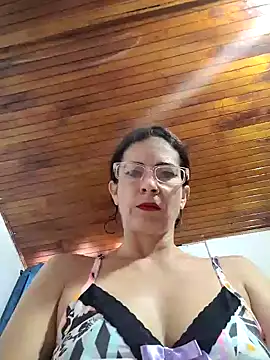 NATALIA MAGICK online show from 01.15.25