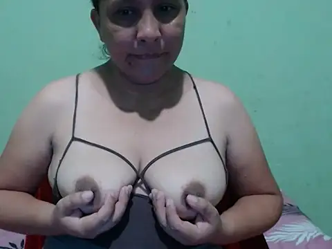 sonia  milk online show from 04.26.26