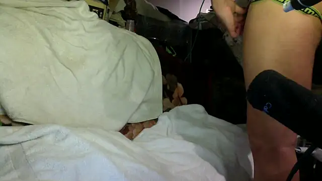 Phelyxx elgato online show from 12.06.24