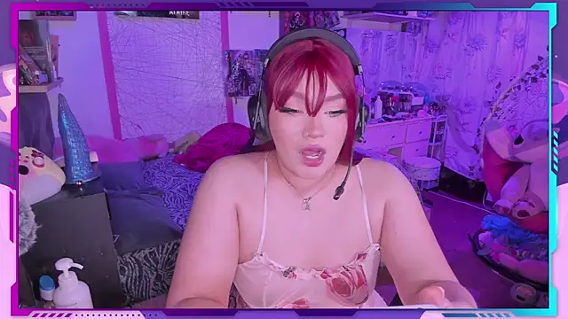 Snapshot of MegariaB chatting on 01.10.25 MegariaB online show from 01.10.25